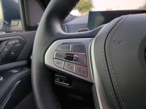 Certified 2024 BMW X7 xDrive40i image 22