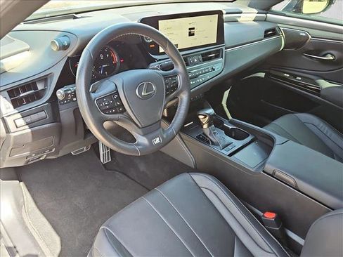 Used 2023 Lexus ES 350 F Sport w/ Accessory Package (Z2) image 10