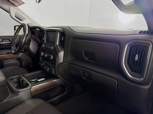 Used 2022 Chevrolet Silverado 1500 LT Trail Boss w/ Convenience Package II image 30