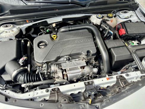 Used 2023 Chevrolet Malibu LT image 18