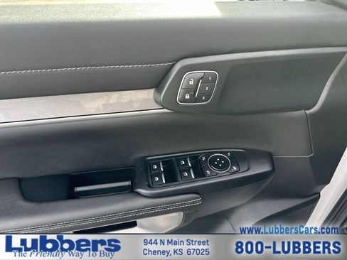 Used 2025 Ford Ranger Lariat w/ FX4 Off-Road Package image 13