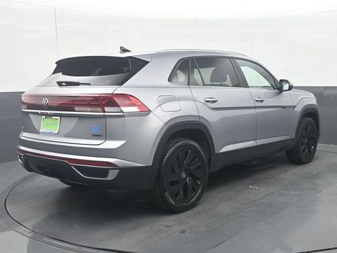 Used 2026 Volkswagen Atlas Cross Sport SE AWD/4WD image 7