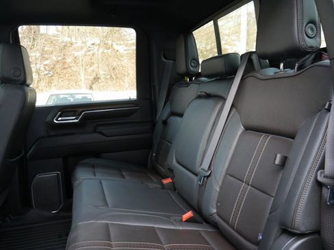 Used 2024 Chevrolet Silverado 2500 High Country w/ High Country Premium Package image 29