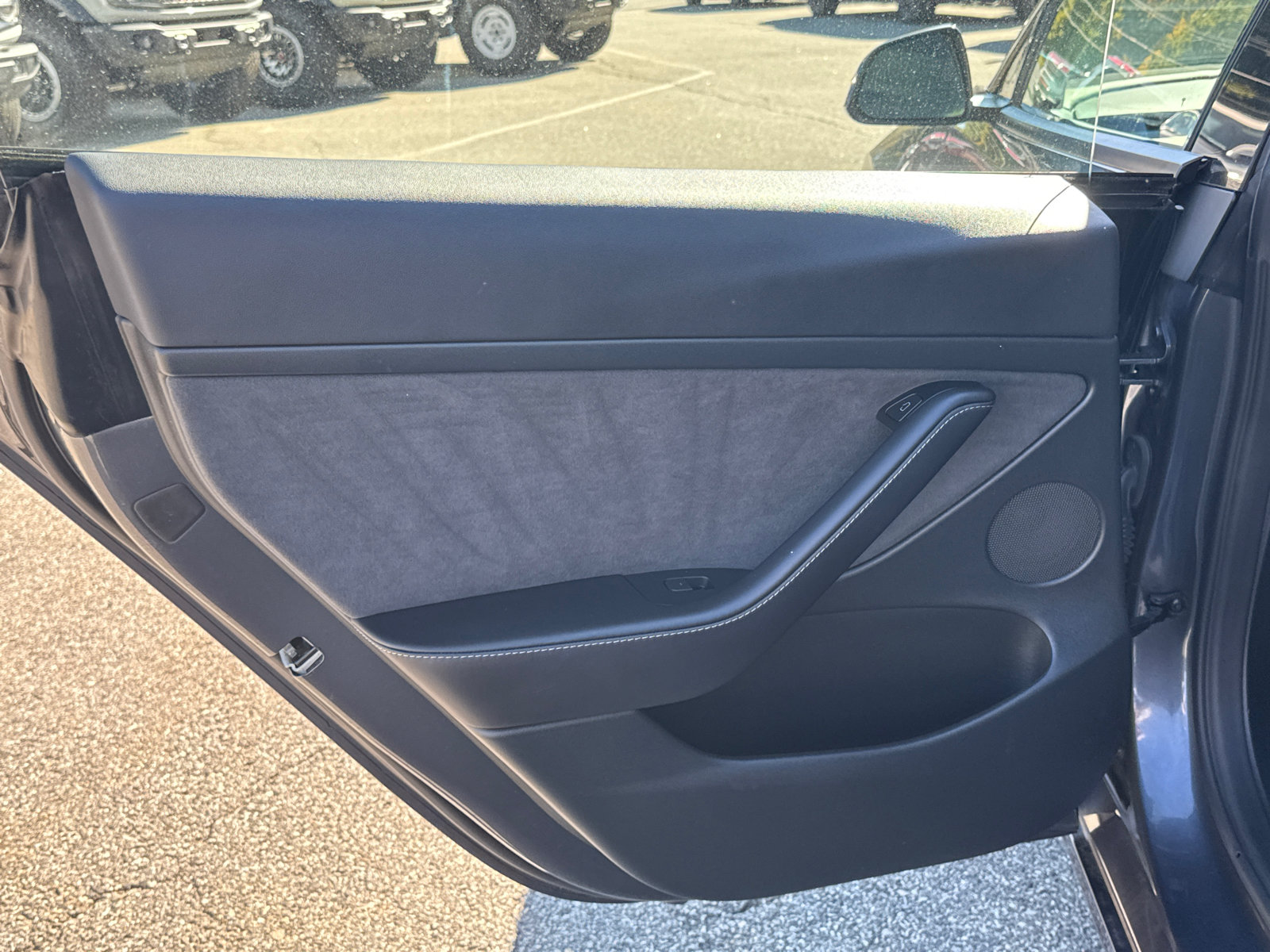 Used 2023 Tesla Model 3 Standard Range RWD image 21