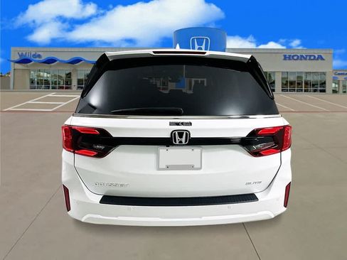 New 2026 Honda Odyssey Elite image 4