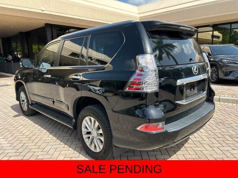 Used 2018 Lexus GX 460 Premium w/ Premium Package AWD/4WD image 5