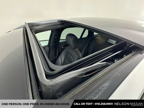 Used 2020 Mercedes-Benz GLC 300 image 22