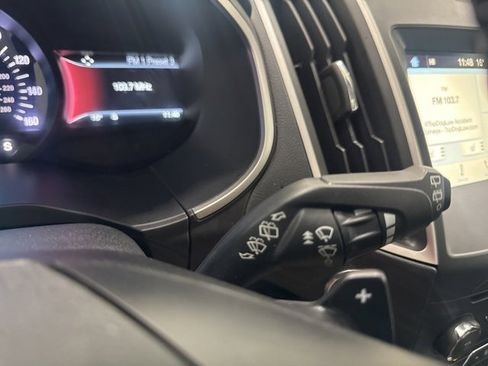 Used 2018 Ford Edge SEL w/ Equipment Group 201A image 27