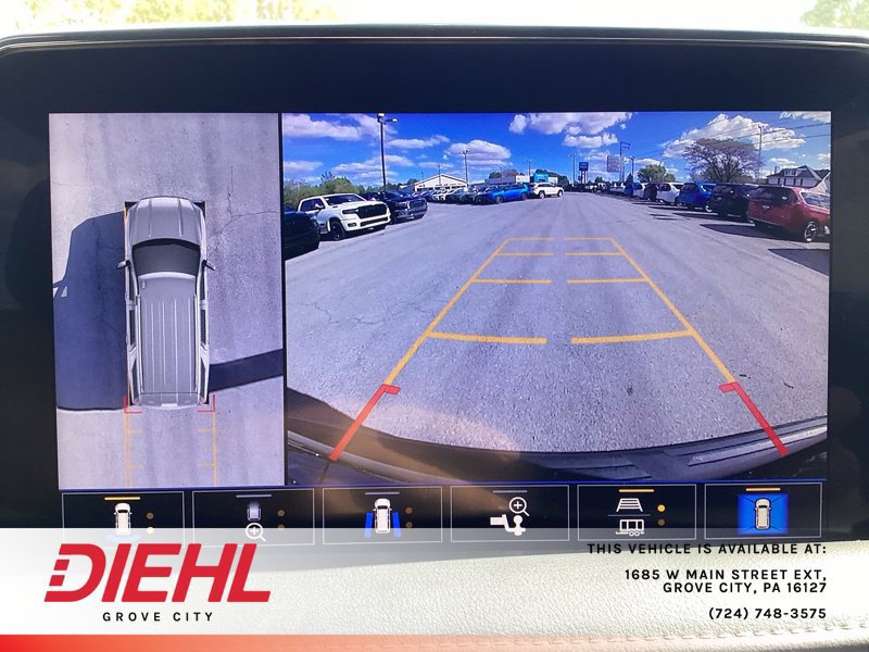 Used 2021 GMC Yukon SLT w/ SLT Luxury Plus Package AWD/4WD image 29