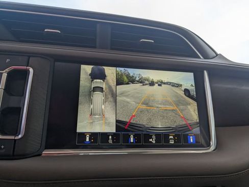 Used 2022 GMC Yukon Denali w/ Denali Ultimate Package image 27