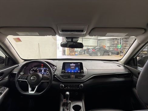 Used 2021 Nissan Altima 2.5 SR image 23