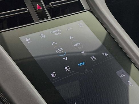 Certified 2020 Porsche Taycan Turbo S image 21