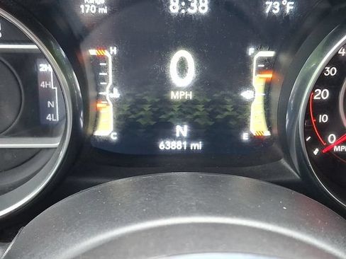 Used 2019 Jeep Wrangler Unlimited Rubicon w/ Dual Top Group AWD/4WD image 19