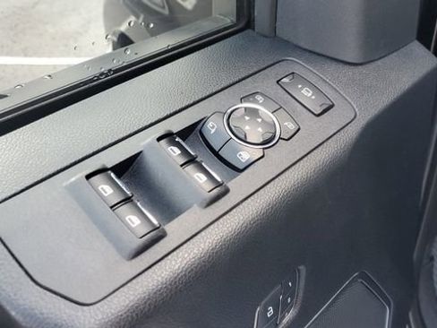 Used 2017 Ford F250 Lariat w/ Lariat Ultimate Package image 13