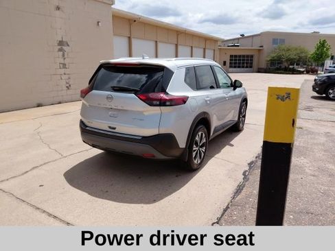 Used 2023 Nissan Rogue SV w/ SV Premium B Package AWD/4WD image 4