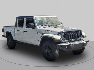 Used 2024 Jeep Gladiator Sport AWD/4WD video 1