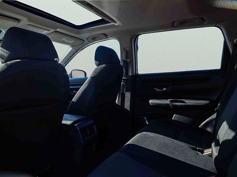 Used 2023 Honda CR-V EX image 23