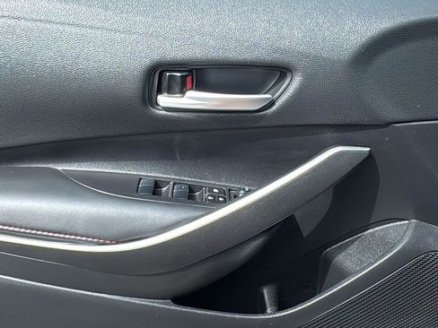 Used 2025 Toyota Corolla SE image 11