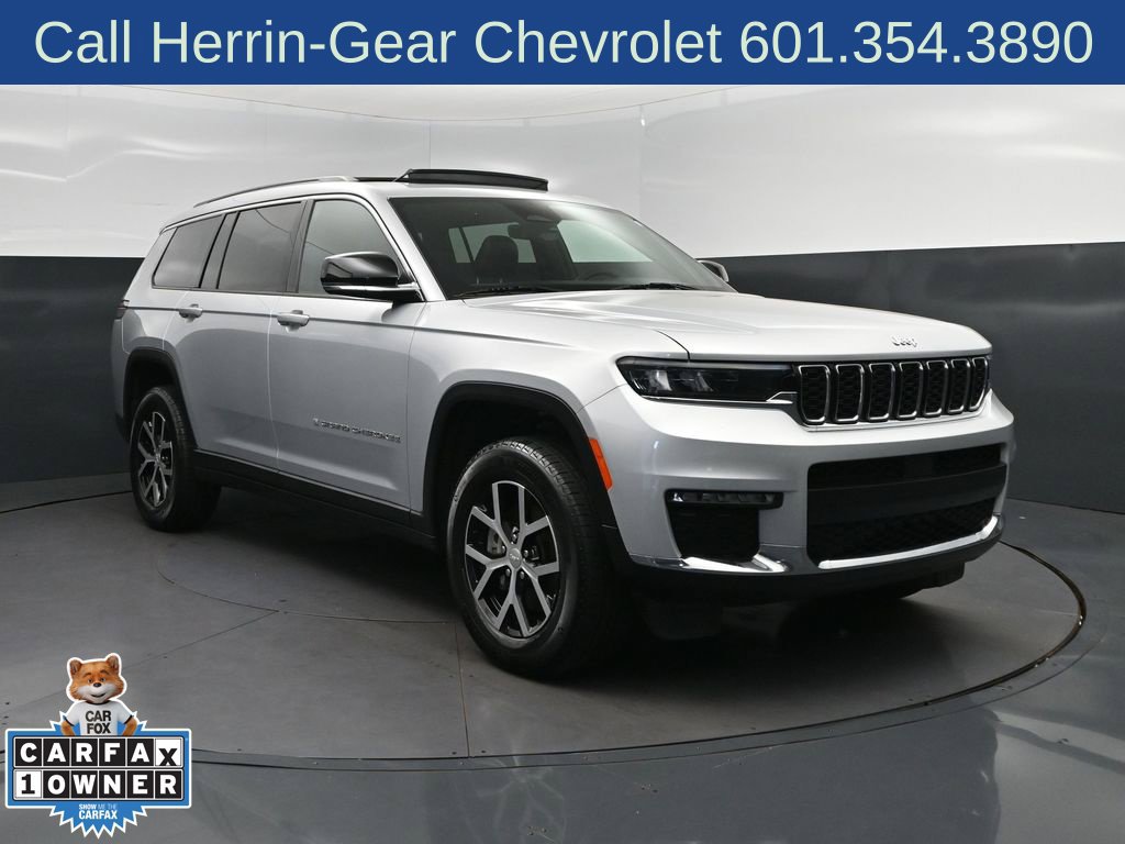 Used 2025 Jeep Grand Cherokee L Limited RWD image 9