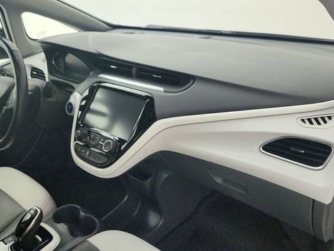 Certified 2019 Chevrolet Bolt Premier w/ Infotainment Package FWD image 28
