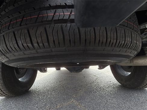 Used 2024 GMC Canyon Elevation w/ Trailering Package image 16