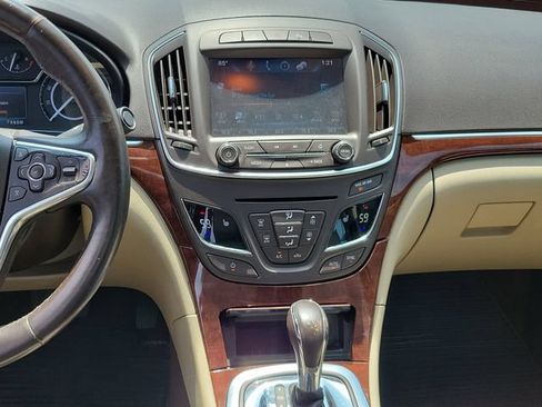 Used 2016 Buick Regal Premium FWD image 14