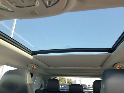 Used 2022 Jeep Compass Trailhawk w/ Sun and Sound Group image 22