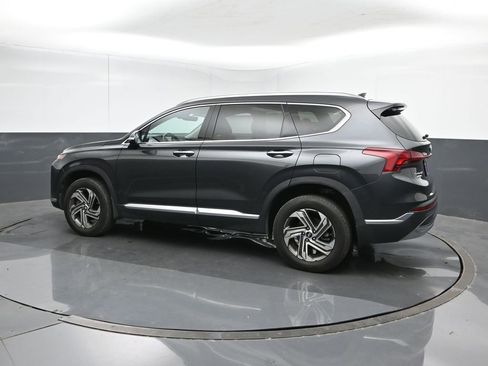 Used 2022 Hyundai Santa Fe SEL w/ Convenience Package image 2