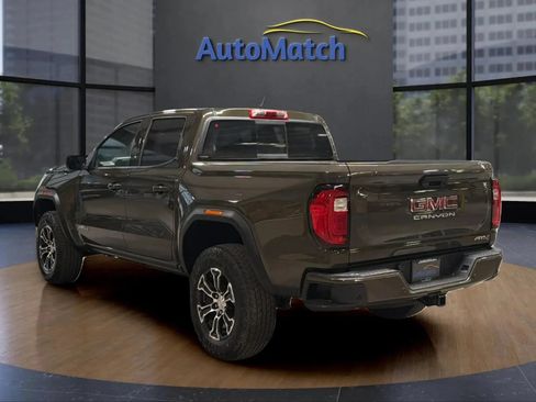 Used 2025 GMC Canyon AT4 AWD/4WD image 9