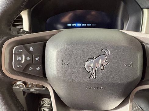 Certified 2025 Ford Bronco Outer Banks AWD/4WD image 23