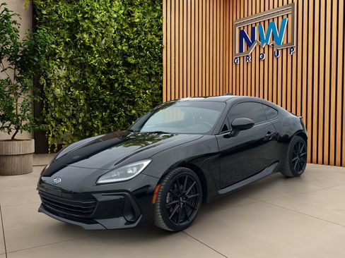 Used 2024 Subaru BRZ Limited RWD image 3