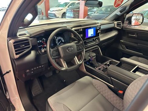 Certified 2025 Toyota Tundra SR5 w/ SR5 Convenience Package AWD/4WD image 11