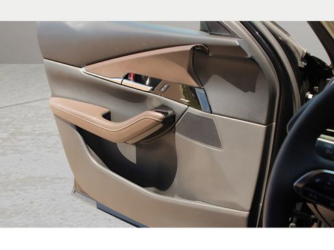 Used 2025 MAZDA CX-30 2.5 Turbo w/ Premium Plus Pkg image 22