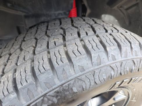 Used 2022 Jeep Wrangler Unlimited Sport image 42