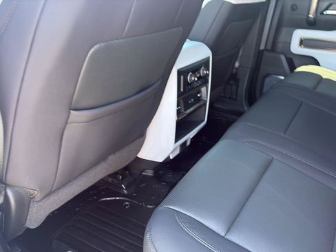 Used 2025 GMC Hummer EV 3X AWD/4WD image 26