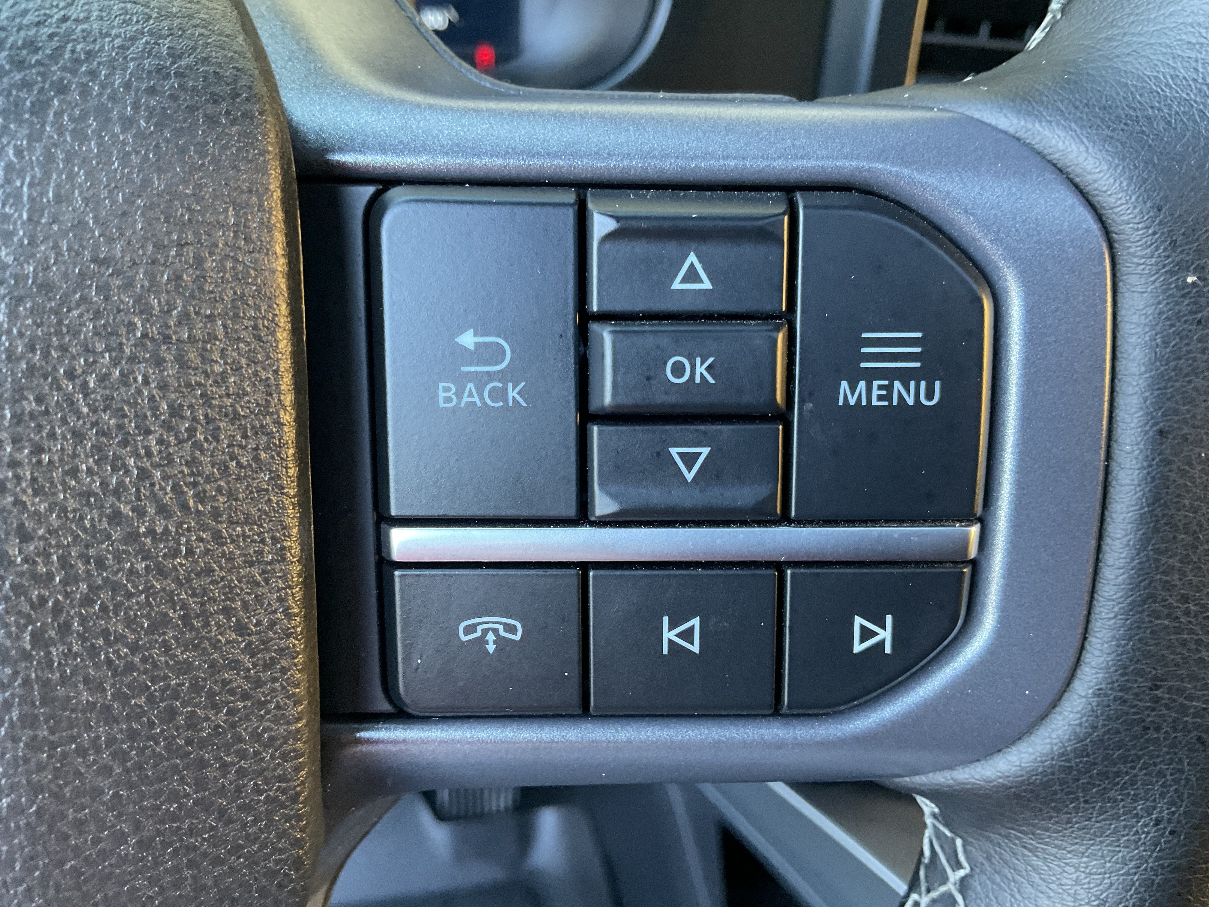 Used 2025 Ford F350 Lariat AWD/4WD image 34