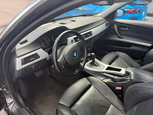 Used 2006 BMW 330i Sedan RWD image 9