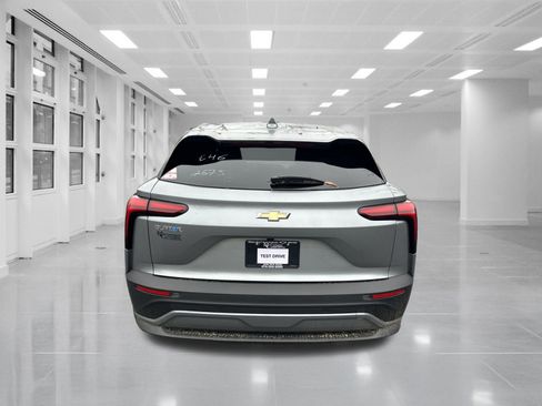New 2026 Chevrolet Blazer EV LT image 6