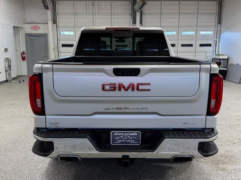 Used 2020 GMC Sierra 1500 SLT AWD/4WD image 3