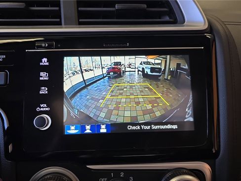 Used 2020 Honda Fit EX image 18