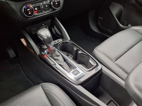 Used 2021 Chevrolet TrailBlazer ACTIV w/ Technology Package image 16