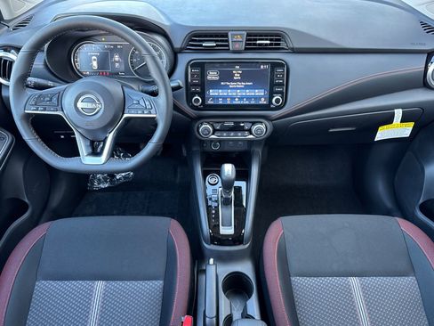 New 2025 Nissan Versa SR w/ Trunk Package image 10