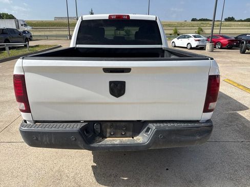 Used 2024 RAM 1500 Warlock RWD image 9