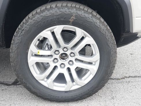 New 2026 GMC Canyon Elevation w/ Convenience Package image 13