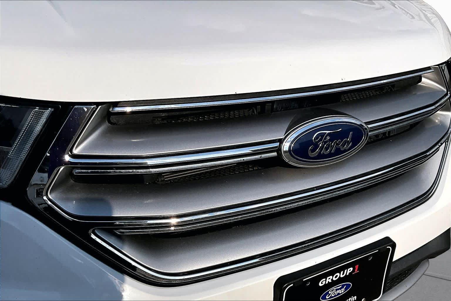 Used 2017 Ford Edge SEL FWD image 30
