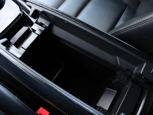 Used 2023 Nissan Rogue SL image 39