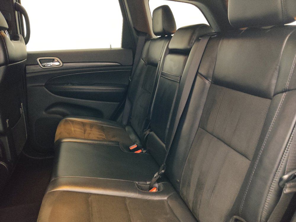 Used 2020 Jeep Grand Cherokee Altitude AWD/4WD image 18
