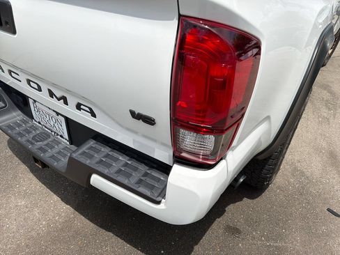Used 2023 Toyota Tacoma SR AWD/4WD image 47