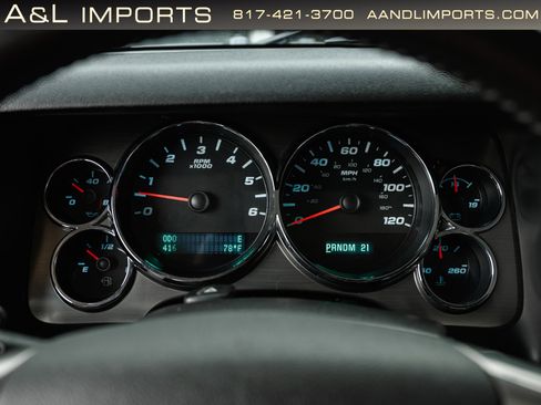 Used 2009 HUMMER H2 4WD 4dr SUT image 10