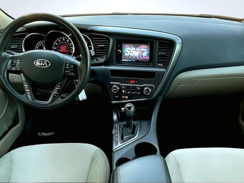 Used 2013 Kia Optima LX image 16